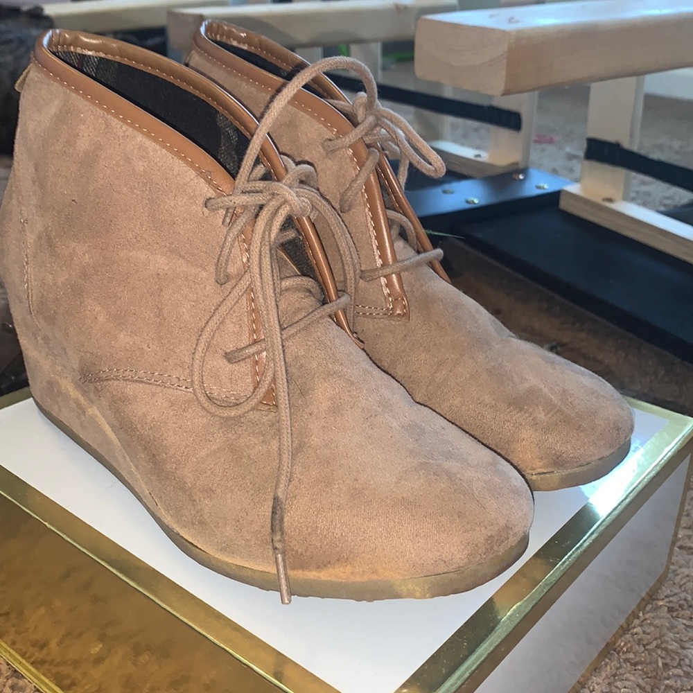 Madpow wedges size 9